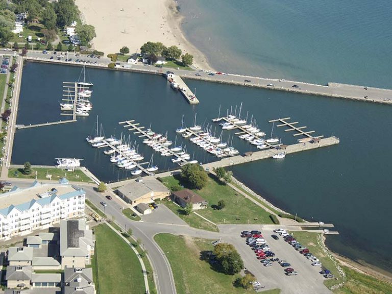 cobourg harbour aerial 800x600