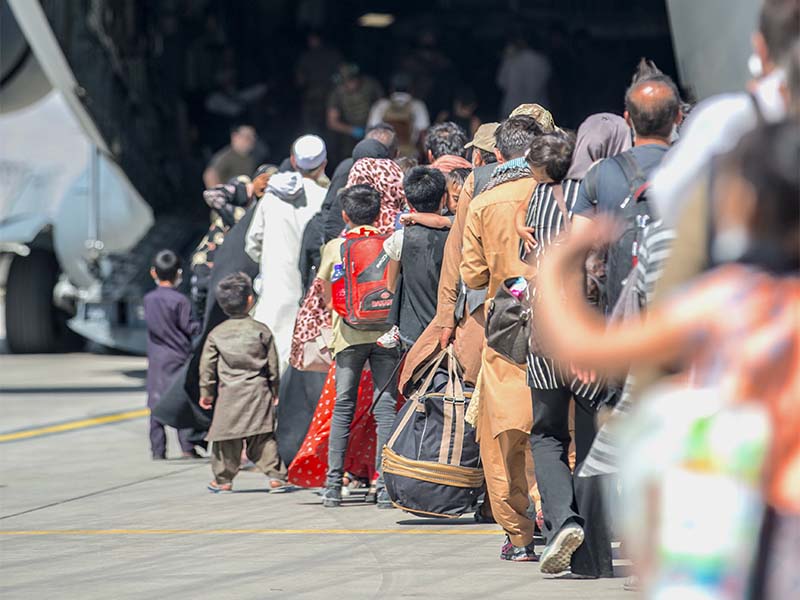 Afghan families flee