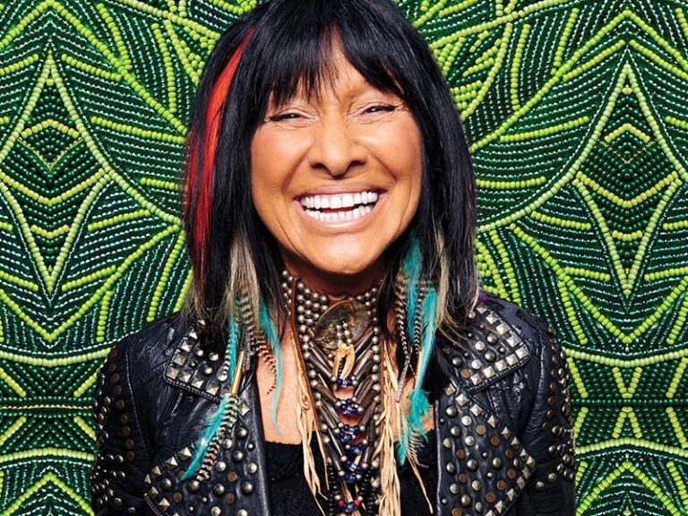 Buffy-Sainte-Marie 800x600