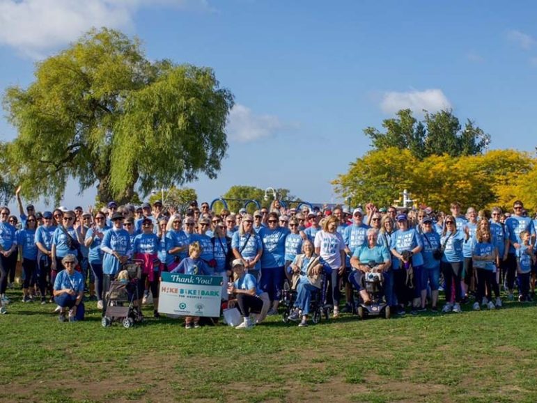 Group Photo of the Ed's House fundraising walk. (Credit Karen Truter Photography) Used with permission.