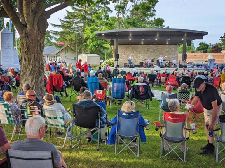 Brighton stage Memorial Park